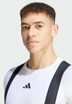 ADIDAS PERFORMANCE CYCLING MESH BASELAYER - Sports T-shirt - White 7 ADIDAS PERFORMANCE CYCLING MESH BASELAYER - Sports T-shirt - White -Zalando UK-Outlet 7b107db68dfd4f5db9a0870c8942e925