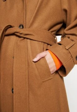 WEEKDAY Travis Wool Coat - Classic Coat - Brown Dark -Zalando UK-Outlet 7c994c8531924be1abae43cf032820ff