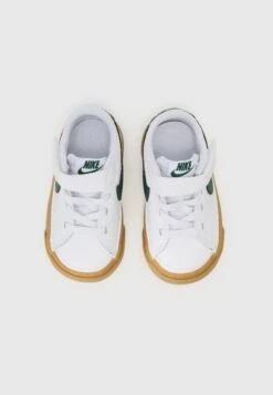Nike Sportswear COURT LEGACY - Trainers - White/fir Gum/brown Anthracite -Zalando UK-Outlet 7f8829b1ff224b2286624dc0fa03e497