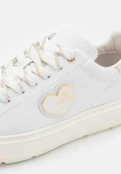 LOVE MOSCHINO Trainers - Fantasy Color -Zalando UK-Outlet 803031ec69ec4956a720e3fb40fe9194