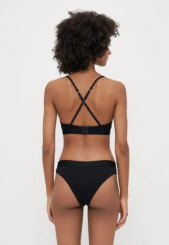 BRAZILIAN BRIEF 3 PACK - Briefs - Red/white/black 10 BRAZILIAN BRIEF 3 PACK - Briefs - Red/white/black -Zalando UK-Outlet 80894cd5c42d49fb8fe3b6f0f740377e