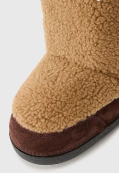 MOSCHINO UNISEX - Winter Boots - Tan/black -Zalando UK-Outlet 8155c7ef47994a6aab56cce291b8e1c7