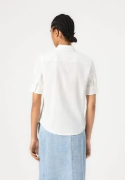 Hugo THE SUMMER SHIRT - Button-down Blouse - White -Zalando UK-Outlet 81aec86115894b8688cded490a306ba1