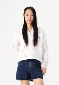 TOM TAILOR Denim TTMOM - Denim Shorts - Used Mid Stone Blue 9 TOM TAILOR Denim TTMOM - Denim Shorts - Used Mid Stone Blue -Zalando UK-Outlet 821a81d59347447fb5cd8e8c77883e00