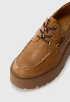 Madden Girl CADEN - Boat Shoes - Tan -Zalando UK-Outlet 82222c67b34946fd86a53bae8ac51c82