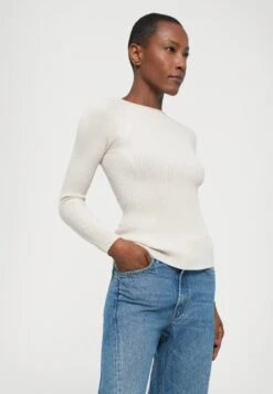 MOTHER THE LEMON TWIST SNEAK SNACKS - Relaxed Fit Jeans - Blue 11 MOTHER THE LEMON TWIST SNEAK SNACKS - Relaxed Fit Jeans - Blue -Zalando UK-Outlet 836777b2e7184b4e9365f51650f5f2de