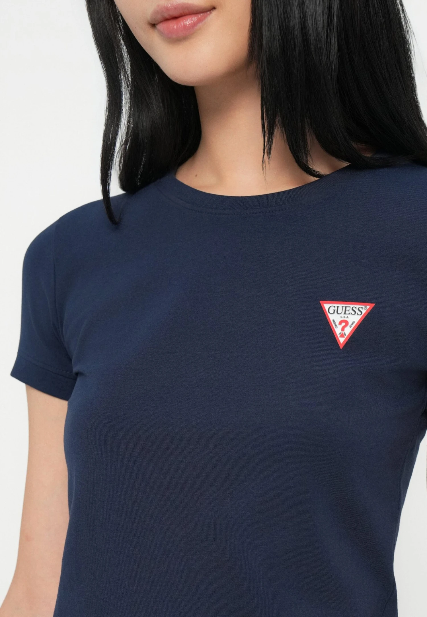 Guess MINI TRIANGLE TEE - Basic T-shirt - Suiting Blue 6 Guess MINI TRIANGLE TEE - Basic T-shirt - Suiting Blue - Image 6