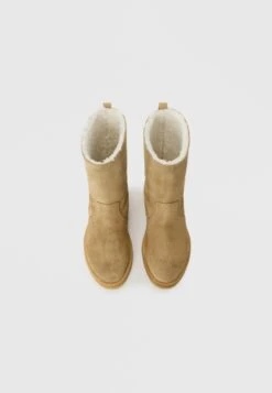PIERRE HARDY MONTANA - Boots - Sand -Zalando UK-Outlet 881b94f6fe644db888f2e6a3df491d2d