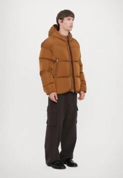 Iceberg PIUMINO - Down Jacket - Nocciola -Zalando UK-Outlet 88fe1e78bbed49f2a2bf142449f0fb07