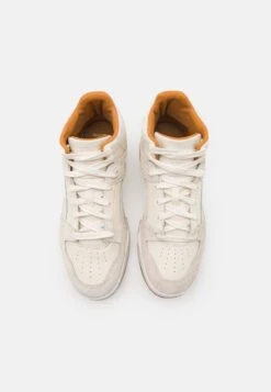 Puma Slipstream Premium Unisex - High-Top Trainers - Pristine/Desert Tan -Zalando UK-Outlet 8933fe35338f46cf89ddddae8f9f19b1