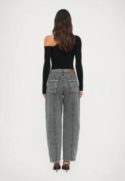 Baum Und Pferdgarten NARA - Straight Leg Jeans - Anthracite -Zalando UK-Outlet 8a8c9126c61142cb979135a1833b9936