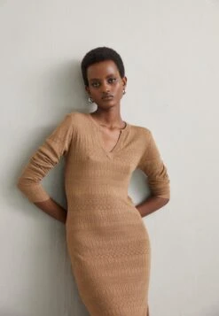 MUNTHE Eallen - Shift Dress - Camel