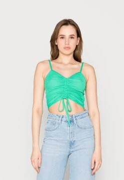 Pieces Pcvito Strap Crop 2 Pack - Top - Holly Green/Black -Zalando UK-Outlet 8ba42f1258db4128bac4d8fc28d48c48