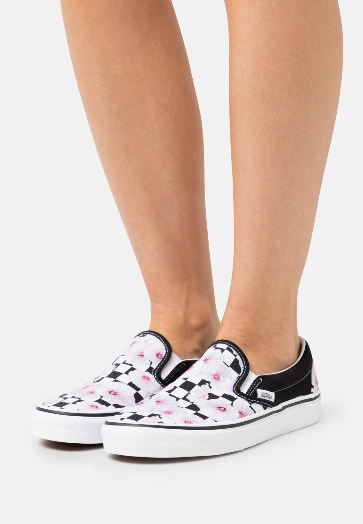 Vans Classic Slip On - Slip-Ons - Black 1 Vans Classic Slip On - Slip-Ons - Black