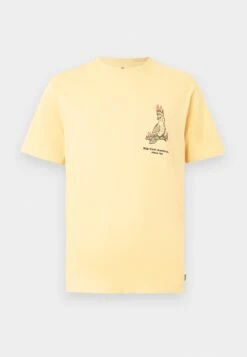 Rip Curl AUSTRALIA FUN TIMES DESTO UNISEX - Print T-shirt - Washed Yellow -Zalando UK-Outlet 8d67e43610e04cc4b1db0f9d2a15a8fa
