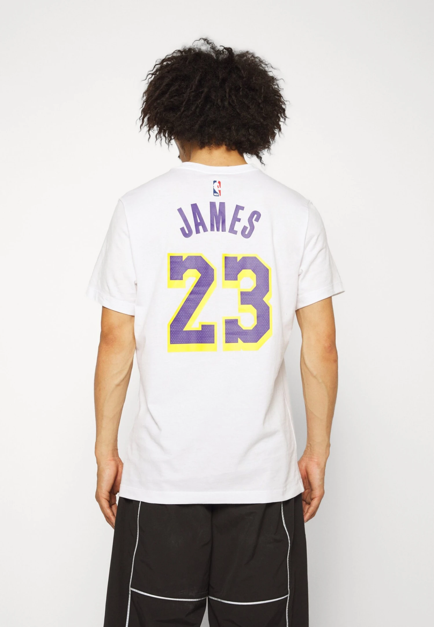 Nike Performance NBA LOS ANGELES LAKERS LEBRON JAMES TEE - Club Wear - White 4 Nike Performance NBA LOS ANGELES LAKERS LEBRON JAMES TEE - Club Wear - White - Image 4