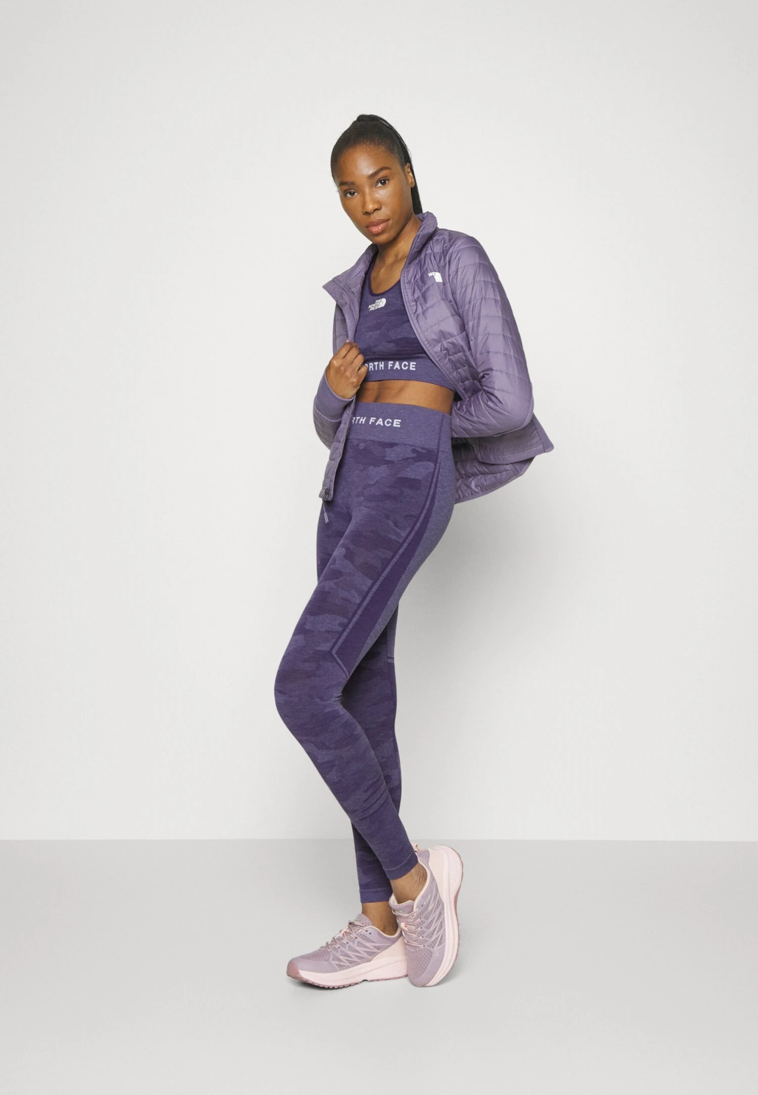 The North Face Lab Bottom - Leggings - Lunar Slate/Purple Plumeria 2 The North Face Lab Bottom - Leggings - Lunar Slate/Purple Plumeria - Image 2