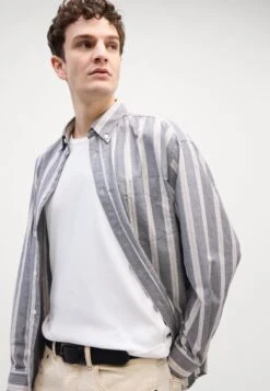 Hugo EBILL - Shirt - Black 15 Hugo EBILL - Shirt - Black -Zalando UK-Outlet 8e585d7e30504121a383f79c588cd9e8