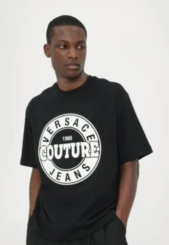 Versace Jeans Couture LOGO ROUND - Print T-shirt - Black -Zalando UK-Outlet 8f4c795f8942494d943c1d0de485819a
