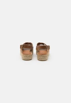 ALOHAS Crossed - Espadrilles - Camel -Zalando UK-Outlet 90b8e6319b5c458d99d12e77a3723374