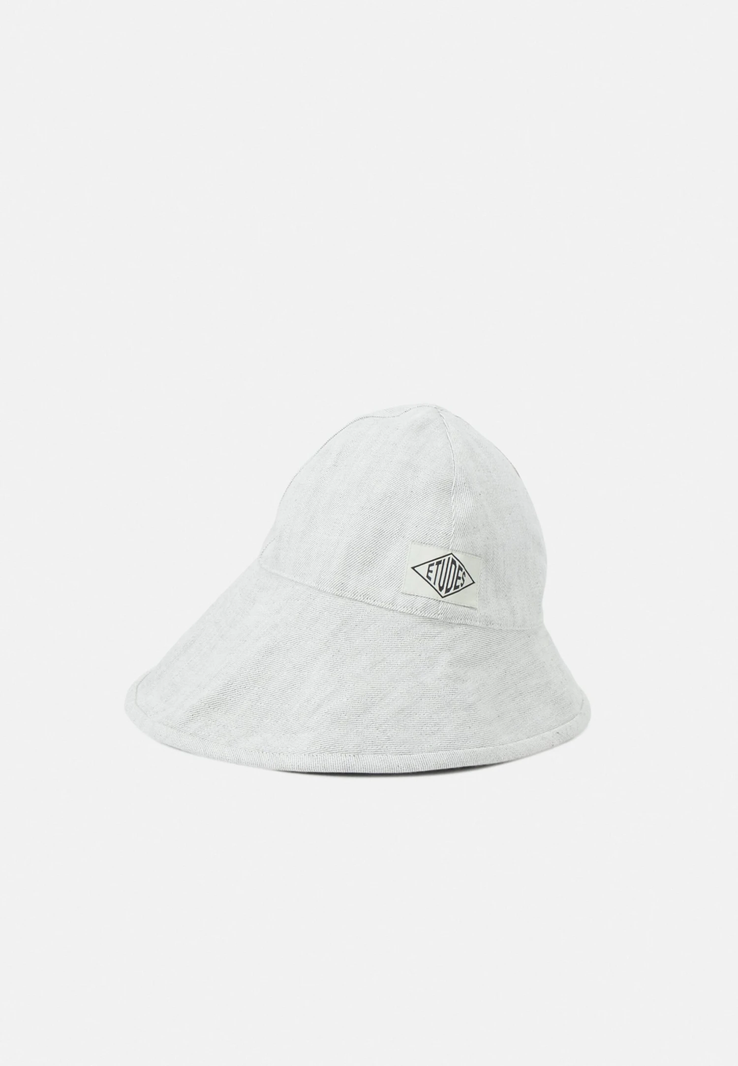 ETUDES Hogger Unisex - Hat - White 2 ETUDES Hogger Unisex - Hat - White - Image 2