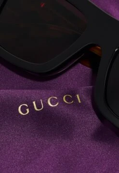 Gucci Unisex - Sunglasses - Black/Brown -Zalando UK-Outlet 9223bfb15b664c01abdad790c5dbf707