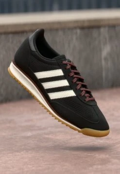 Adidas Originals SL 72 OG - Trainers - Orbit Green/off White -Zalando UK-Outlet 92bc685161fb4b34b66a38d01207b69f