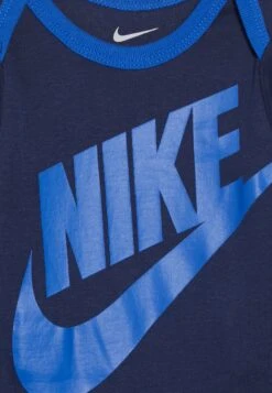 Nike Sportswear Futura Logo Baby Set - Beanie - Midnight Navy -Zalando UK-Outlet 940a677599c5483a8690a71f76ab0011