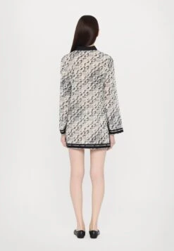 Tory Burch PRINTED - Day Dress - New Ivory -Zalando UK-Outlet 965f5d361f4a4dd4aabe2e4f2d79cad5