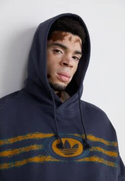 Adidas Originals GRAPHIC HOODIE - Sweatshirt - Night Indigo -Zalando UK-Outlet 9743ed8539664dc3b8533d0a080b439f