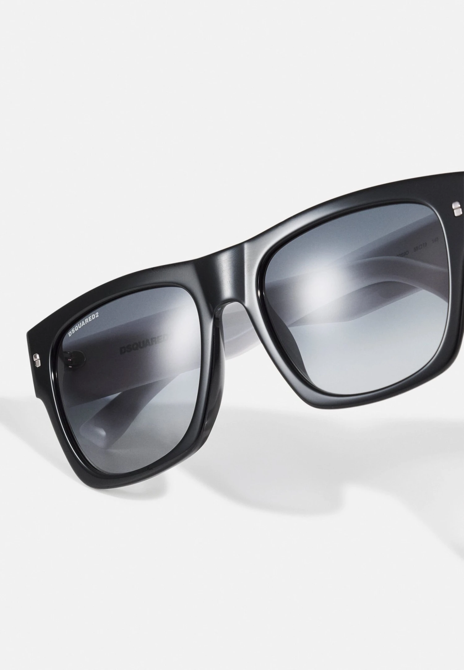 DSQUARED2 Sunglasses - Blck Whte 5 DSQUARED2 Sunglasses - Blck Whte - Image 5