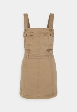 BDG Urban Outfitters Utility Dress - Jumper Dress - Chocolate 10 BDG Urban Outfitters Utility Dress - Jumper Dress - Chocolate -Zalando UK-Outlet 9b7bd687114b4cefbd3b455a1bf179b1