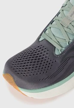 Saucony RIDE 18 - Road Running Shoes - Carbon/iceberg -Zalando UK-Outlet 9b975277f02c4a239722826f2fc75efe