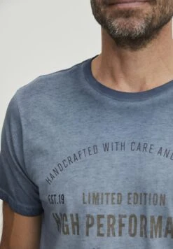 FQEMIL - Print T-shirt - Dark Denim -Zalando UK-Outlet 9b9fdd3d24984a4598716c32ce96a246