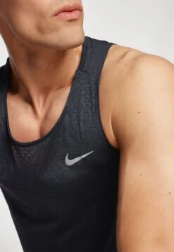 Nike Performance STRIDE TANK - Top - Black/reflective Silver -Zalando UK-Outlet 9caabd4a3f1b437e935b34b7656af513