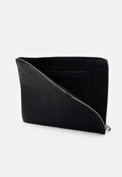 Zadig & Voltaire Initiale John Grained Unisex - Laptop Bag - Noir -Zalando UK-Outlet 9cef8eaa66a74b698a2f8e83f05bb527