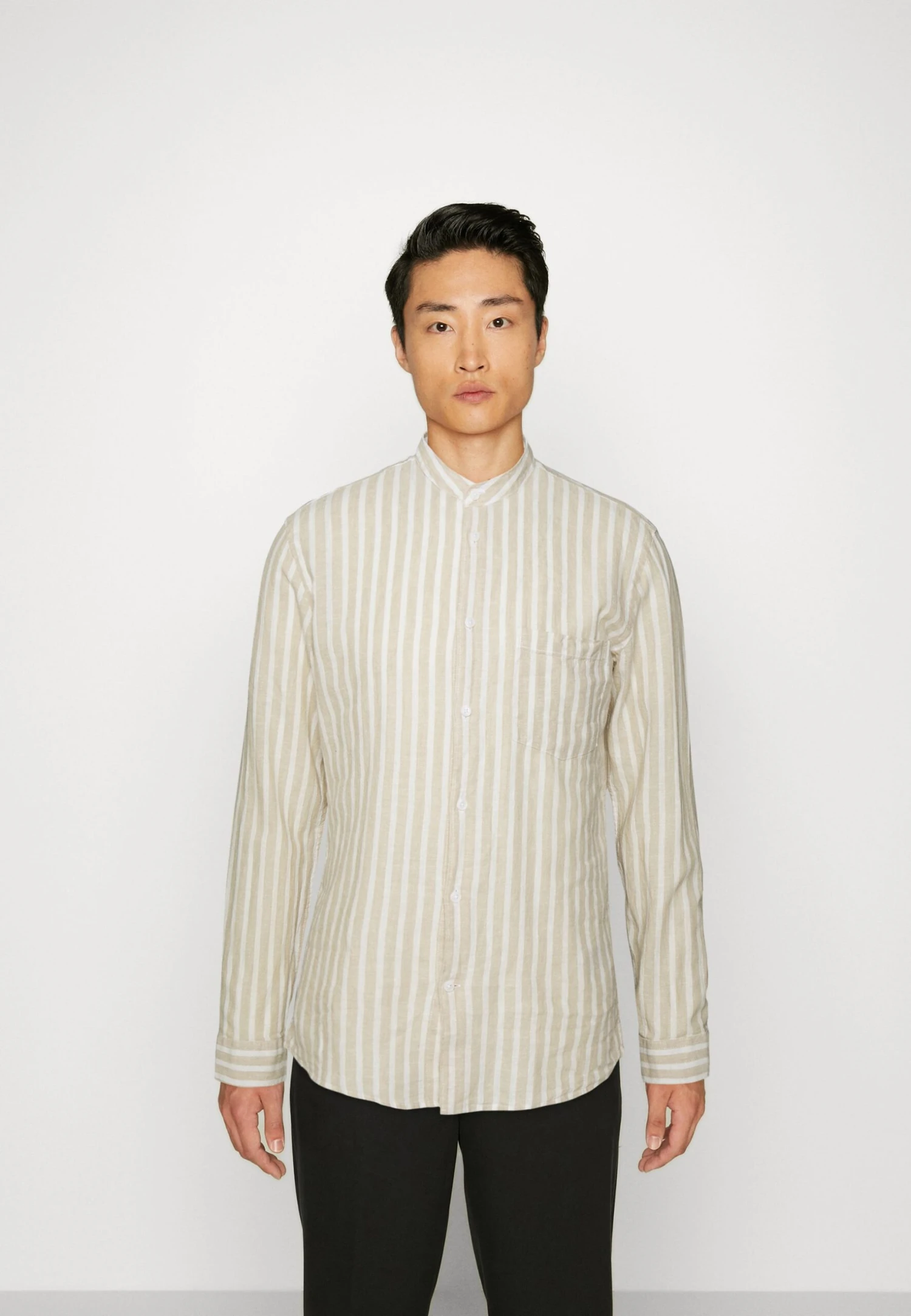 Lindbergh Shirt - Sand 1 Lindbergh Shirt - Sand