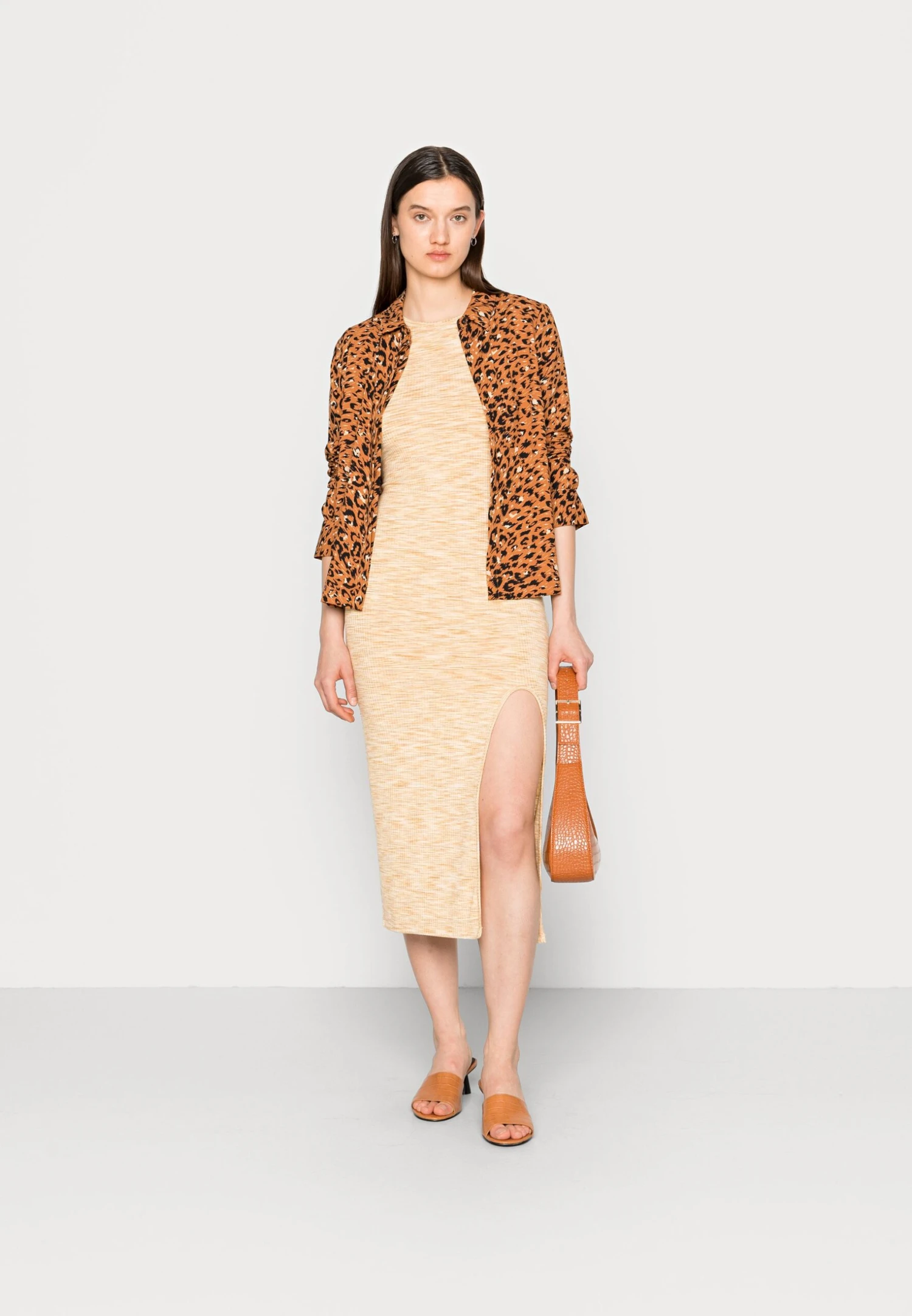 SAMSØE SAMSØE Hilde Dress - Shift Dress - Desert Space Dye 2 SAMSØE SAMSØE Hilde Dress - Shift Dress - Desert Space Dye - Image 2