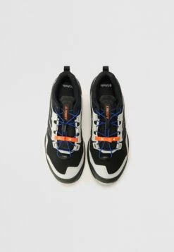 Adidas TERREX SKYCHASER - Hiking Shoes - Core Black/core Black/grey One 16 Adidas TERREX SKYCHASER - Hiking Shoes - Core Black/core Black/grey One -Zalando UK-Outlet a5a6b73966e5423585e31ada5b00ff3f