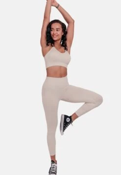 Sena Seamless - Light Support Sports Bra -Zalando UK-Outlet a5ce80a0570040009df774acd6821ca8