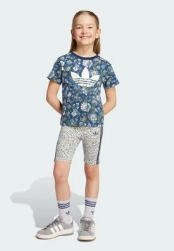 Adidas Originals LIBERTY LONDON SHORT SET - Shorts - Night Indigo Multicolor