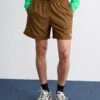 Nike Sportswear CLUB FLOW - Shorts - Mosswood Brown