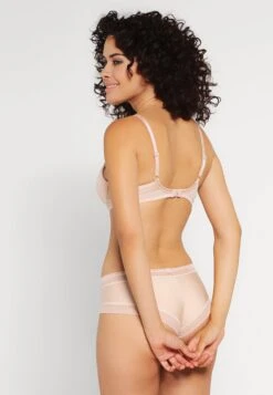 Chantelle FESTIVITE SEXY - Triangle Bra - Beige -Zalando UK-Outlet a7732531fba54ec6bfd5a1c1cc5ab317