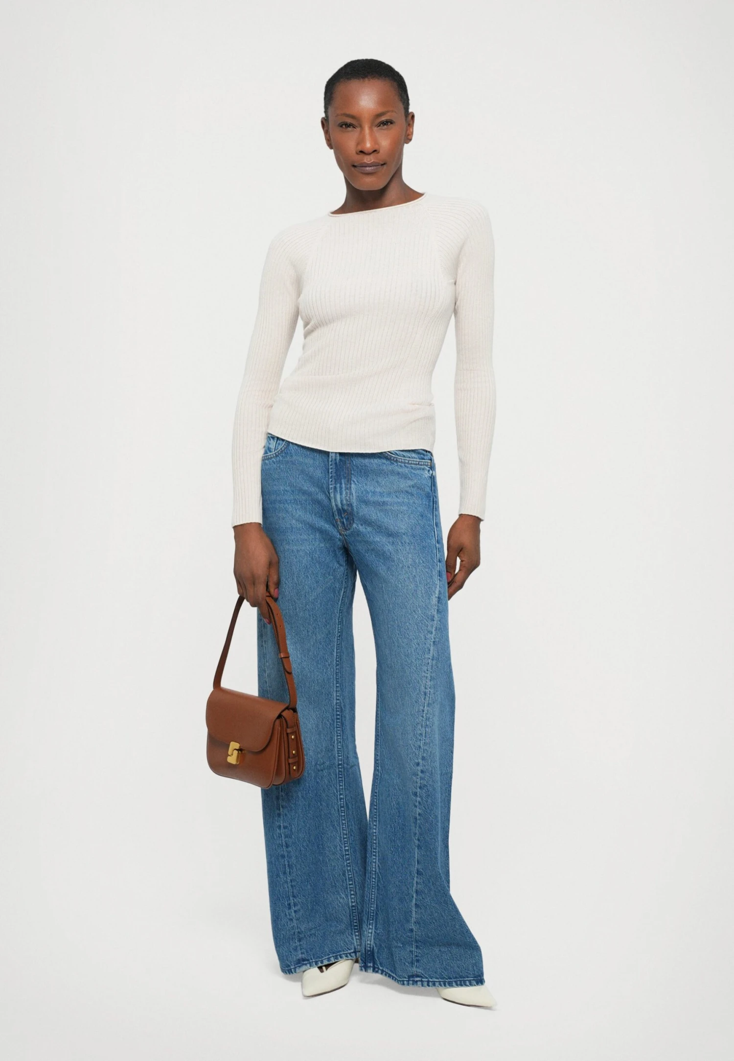 MOTHER THE LEMON TWIST SNEAK SNACKS - Relaxed Fit Jeans - Blue 2 MOTHER THE LEMON TWIST SNEAK SNACKS - Relaxed Fit Jeans - Blue - Image 2