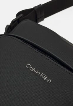 Calvin Klein Ck Must Pique Reporter Unisex - Across Body Bag - Ck Black -Zalando UK-Outlet addada15a2924c549c4a8b5236e8663d
