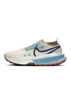 Nike Performance ZOOMX ZEGAMA 2 - Trail Running Shoes - Fir/desert Ochre/clay Green/college Grey/sail/bright Crimson -Zalando UK-Outlet aef7cfc8461b45648ca73f9133ab5825