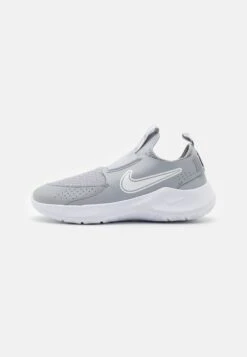 Nike Performance FLEX RUNNER 3 - Road Running Shoes - Wolf Grey/white