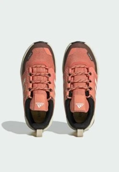 ADIDAS PERFORMANCE Terrex Trailmaker R.Rdy Unisex - Hiking Shoes - White Coral Gold Coloured -Zalando UK-Outlet b1329ba6dde64d9e84db78ba5c380b50