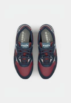 Diadora N92 ADVANCE UNISEX - Trainers - Cabernet -Zalando UK-Outlet b2f87a868a7e456a963378c7d90dde1d