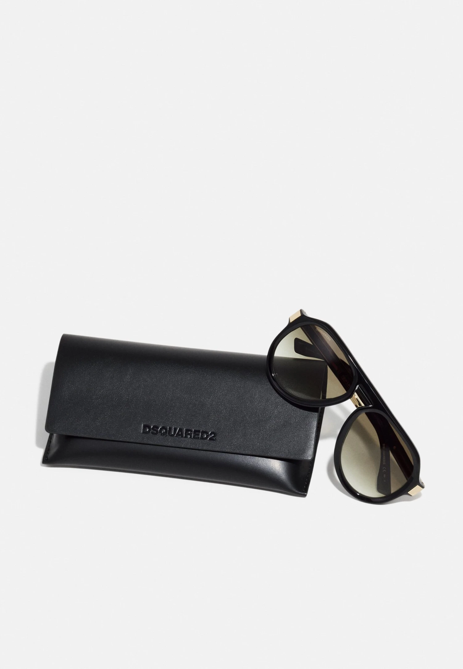 DSQUARED2 Sunglasses - Black/Gold-Coloured 4 DSQUARED2 Sunglasses - Black/Gold-Coloured - Image 4
